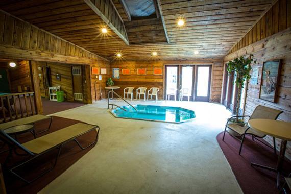 Northern Pine Inn เฮย์วาร์ด ภายนอก รูปภาพ